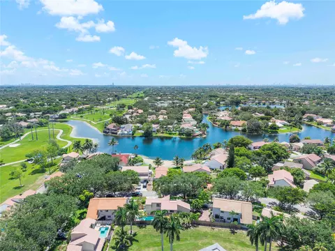 2920 E Aviary Dr, Hollywood, FL 33026 photo 58