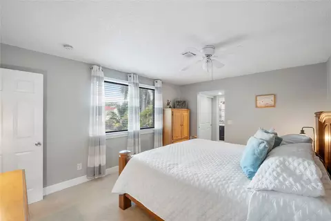 2920 E Aviary Dr, Hollywood, FL 33026 photo 28