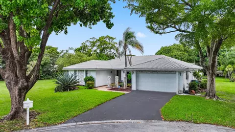 111 NW 88th Way, Coral Springs, FL 33071