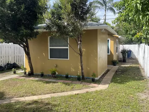 533 NE 15th St, Fort Lauderdale, FL 33304