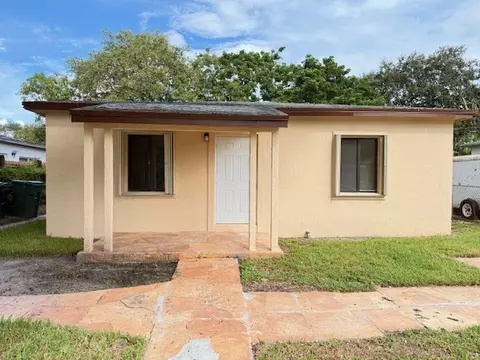 832 NW 16th Ter, Fort Lauderdale, FL 33311