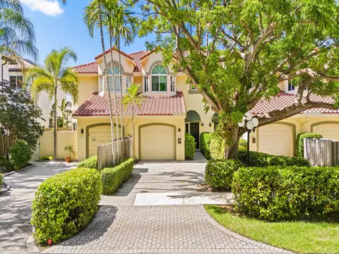 1315 NE 1st St #2, Fort Lauderdale, FL 33301