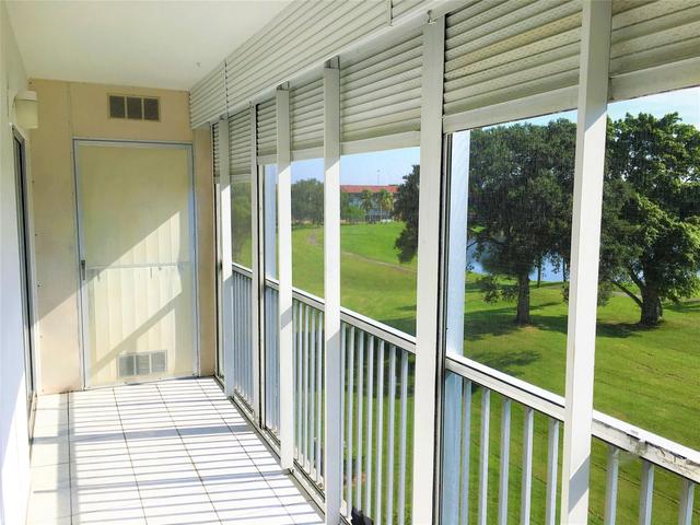 551 SW 135th Ave #405B, Pembroke Pines, FL 33027