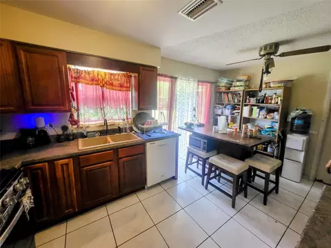 7341 NW 95th Ct, Okeechobee, FL 34972 photo 8