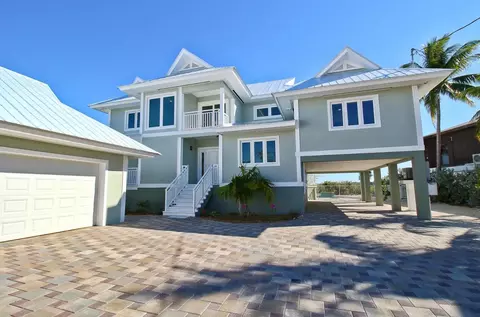 101 Windy Point Cir, Marathon, FL 33050 photo 1