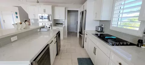 101 Windy Point Cir, Marathon, FL 33050 photo 21
