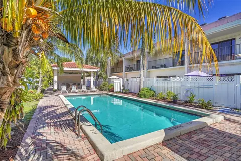 225 SE 11th Ave #225, Pompano Beach, FL 33060