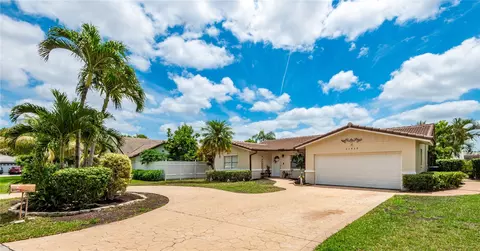 11430 NW 39th Ct, Coral Springs, FL 33065