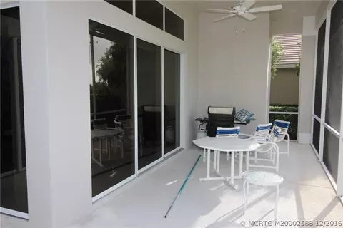 9122 Vineyard Lake Dr #9122, Plantation, FL 33324