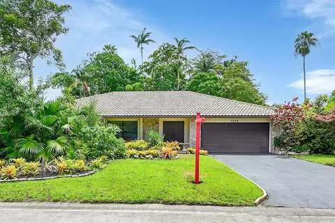 1244 NW 113 Ter, Coral Springs, FL 33071
