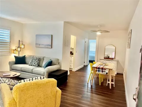 700 Bayshore Dr #9, Fort Lauderdale, FL 33304