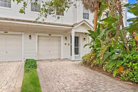 6951 Lakeside Cir N #216-2, Davie, FL 33314