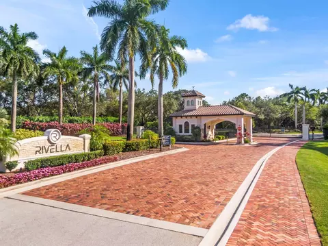 339 SE Via Sangro, Port St Lucie, FL 34952