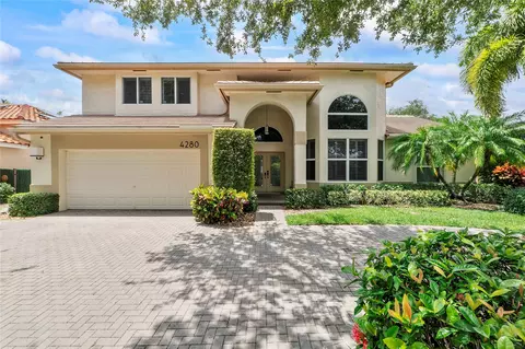 4280 NW 53rd Ct, Coconut Creek, FL 33073