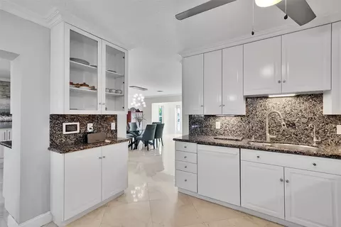 340 SE 5th Ave, Pompano Beach, FL 33060 photo 23