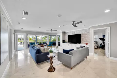340 SE 5th Ave, Pompano Beach, FL 33060 photo 15