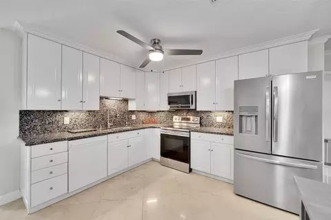 340 SE 5th Ave, Pompano Beach, FL 33060 photo 27