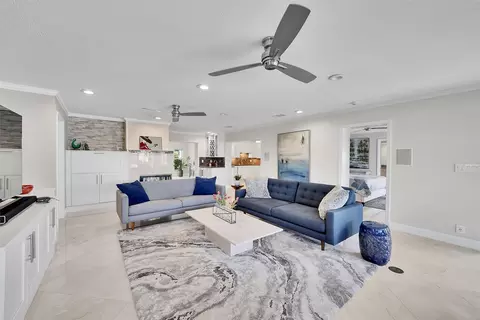 340 SE 5th Ave, Pompano Beach, FL 33060 photo 16