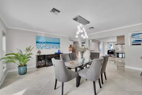 340 SE 5th Ave, Pompano Beach, FL 33060 photo 11
