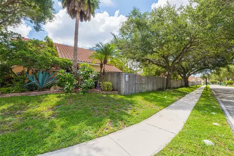 6851 NW 29th Ct, Margate, FL 33063 photo 30