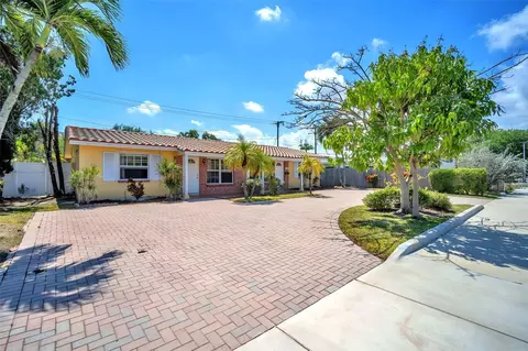1910 NE 56th St, Fort Lauderdale, FL 33308