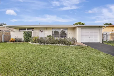 8400 NW 25th St, Sunrise, FL 33322