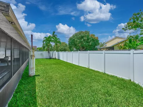 708 SE 3rd Ct, Dania Beach, FL 33004 photo 34