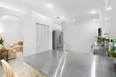7151 SE Twin Oaks Cir, Stuart, FL 34997 photo 17