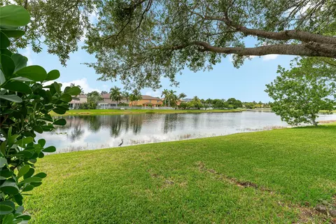 3901 E Hibiscus St, Weston, FL 33332 photo 33