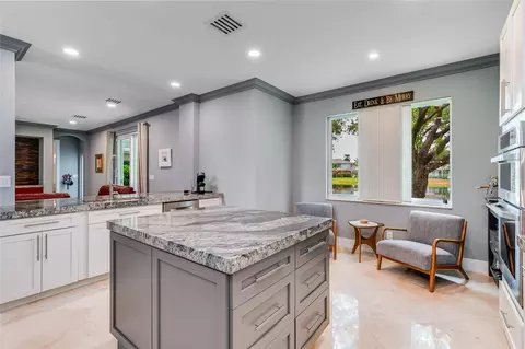 3901 E Hibiscus St, Weston, FL 33332 photo 13
