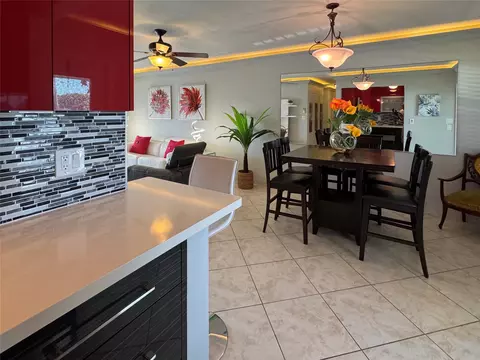 800 Pine Dr #12, Pompano Beach, FL 33060 photo 6