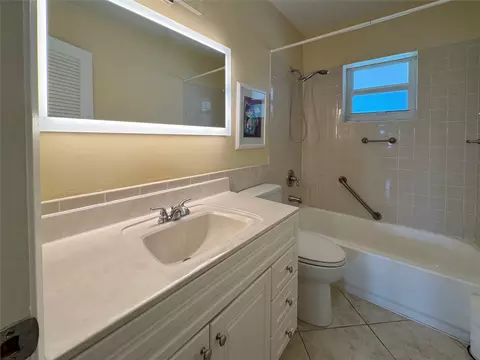 800 Pine Dr #12, Pompano Beach, FL 33060 photo 16