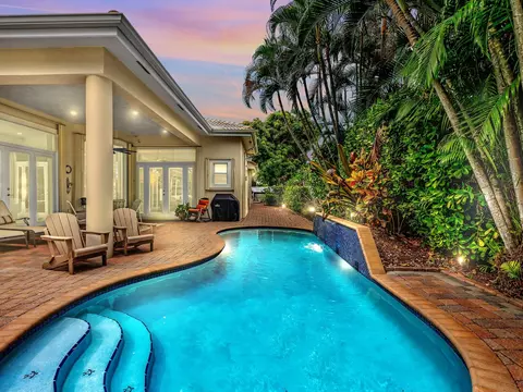 4135 NW 67th Way, Coral Springs, FL 33067