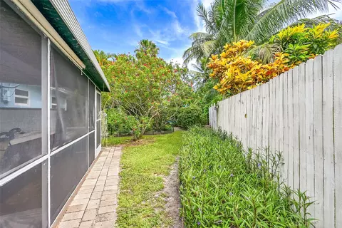 2431 E River Dr, Margate, FL 33063 photo 30