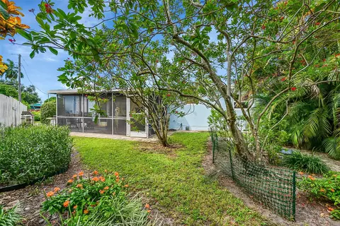 2431 E River Dr, Margate, FL 33063 photo 35