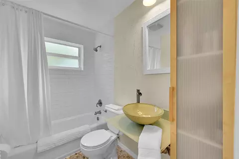 2431 E River Dr, Margate, FL 33063 photo 22
