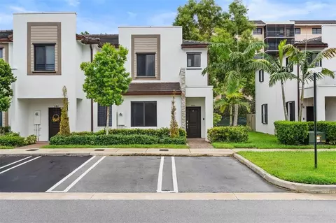 340 NE 208th Ter #340, Miami, FL 33179
