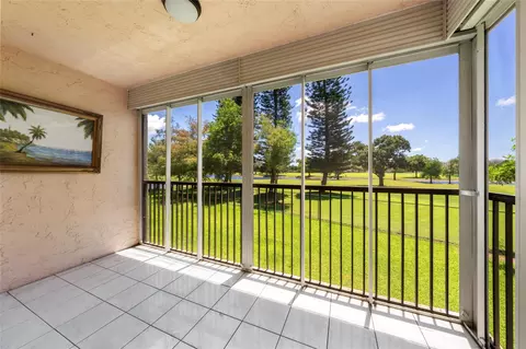 3150 W Rolling Hills Cir #210, Davie, FL 33328