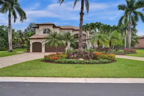 3660 Birch Ter, Davie, FL 33330