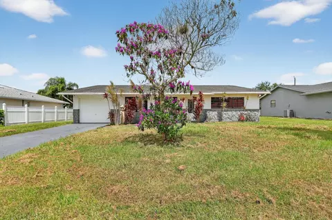 143 SW Grove Ave, Port Saint Lucie, FL 34983