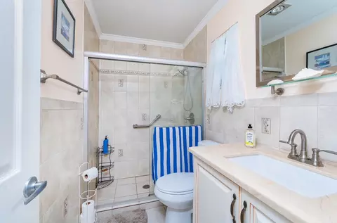 Undisclosed, Margate, FL 33063 photo 14
