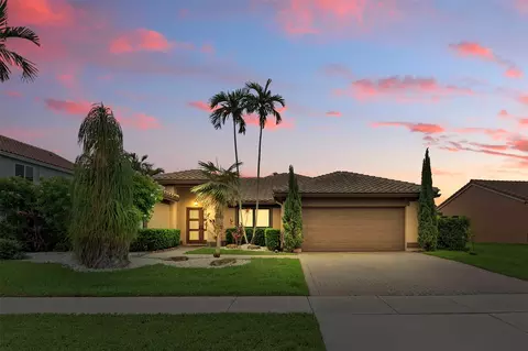 1123 NW 195th Ave, Pembroke Pines, FL 33029