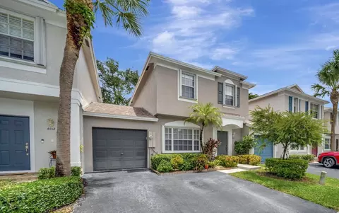 6010 N Golden Beauty Ln, Tamarac, FL 33321