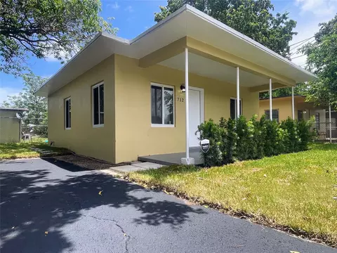 712 NW 17th Ave, Fort Lauderdale, FL 33311