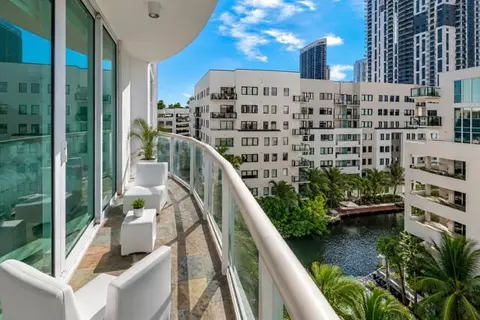 111 SE 8th Ave #705, Fort Lauderdale, FL 33301