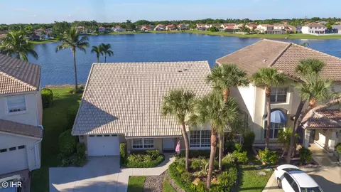 7324 Heathley Dr, Greenacres, FL 33467