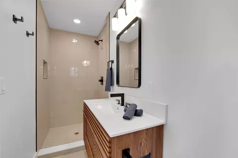 121 SE 8th St, Pompano Beach, FL 33060 photo 8