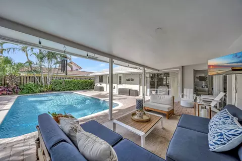 1340 SE 6th Ter, Pompano Beach, FL 33060