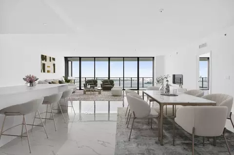 700 NE 24th St #5202, Miami, FL 33137