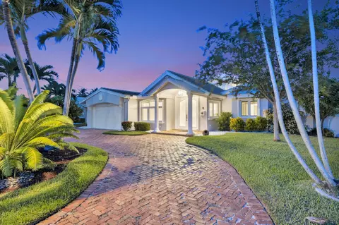 990 SE 7th Ave, Pompano Beach, FL 33060